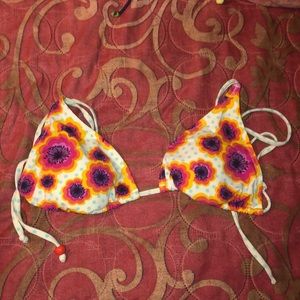 Bikini top never used